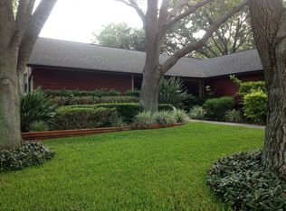 1001 Chatham Way, Palm Harbor, FL 34683