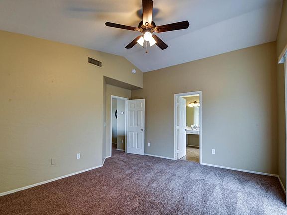 4th image of 547 N 105th Pl