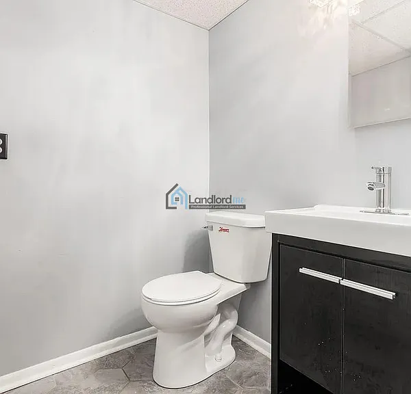 199 Macandrews Way #1 — Photo 25