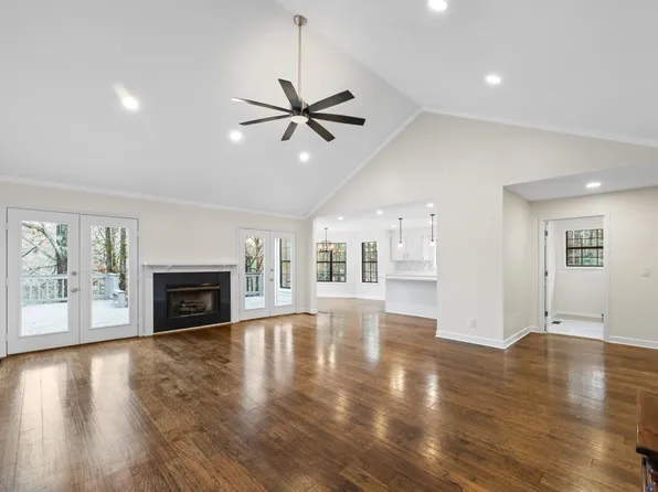 20 Pine Tree Way, Saulsbury, TN 38067