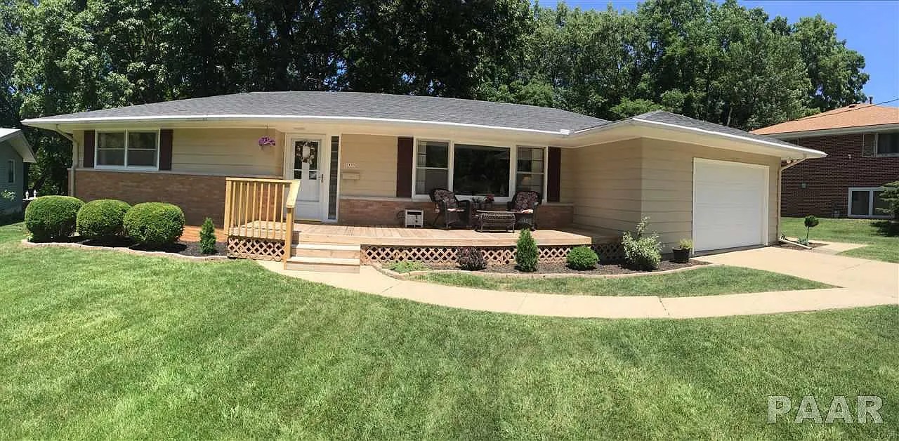 2835 W Pine Hill Ln photo 1