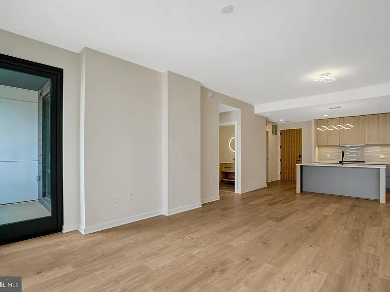 255 W Falls Station Blvd #510 — Photo 16