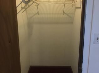 218 Country Club Rd #B, Washington, PA 15301