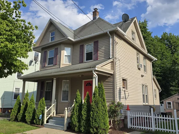 38 Florence Street, Manchester, CT 06040