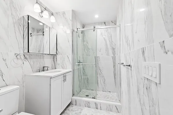 Rented by Corcoran | media 80