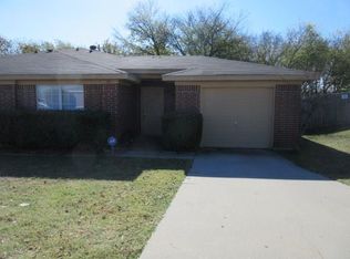 5735 Shadydell Dr, Fort Worth, TX 76135