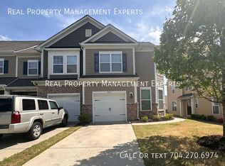 4943 Harris Woods Blvd, Charlotte, NC 28269