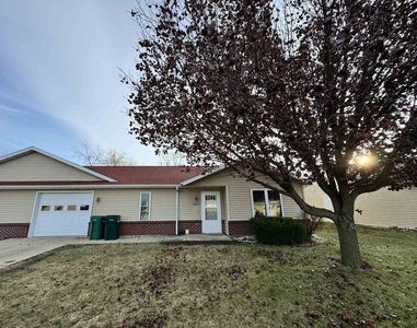 540 Plum Tree Drive, Evansville, WI, 53536
