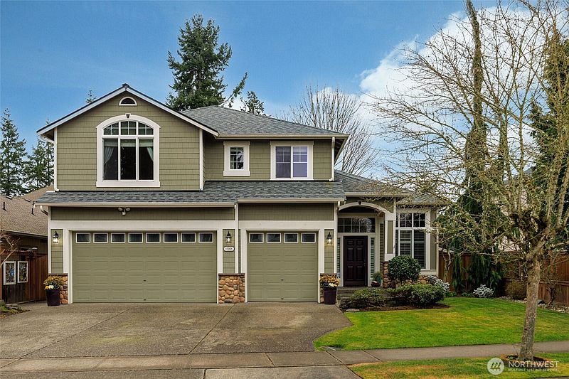 4th image of 17001 31st Drive SE