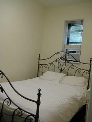 Rented by Camhi NYC Realty Inc | media 25