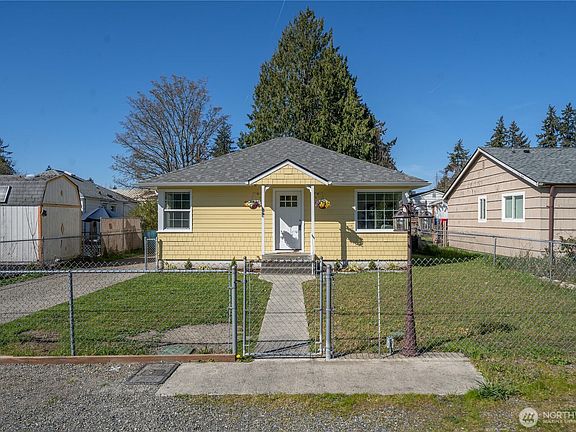 5th image of 815 119th Street S