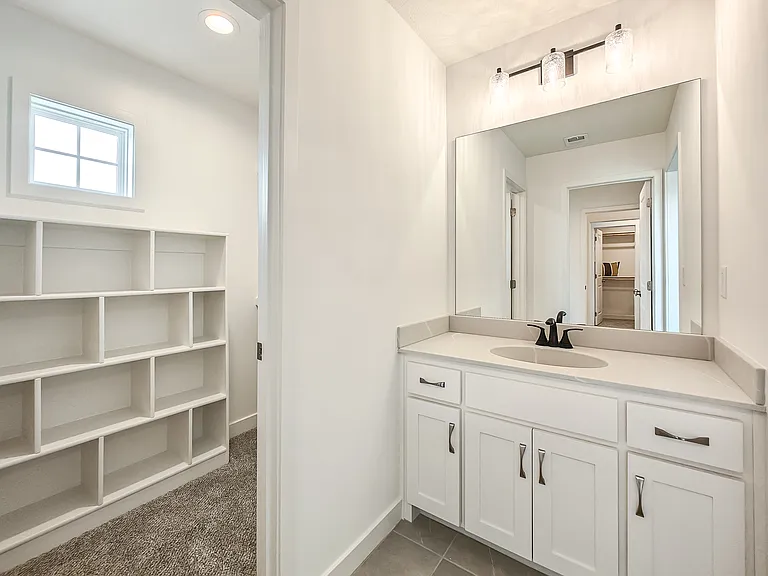 18401 Monrovia St — Photo 49
