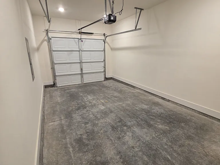 246 Business Park Ln — Photo 30