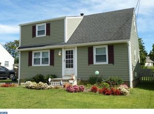 15 Pettyridge Dr, Hamilton, NJ 08620