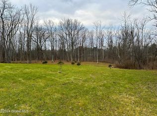 352 Consaul Rd, Schenectady, NY 12304