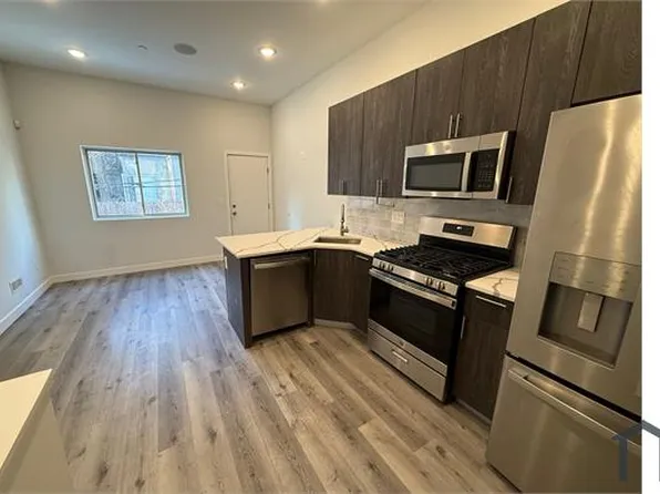 2138 N Franklin St #1, Philadelphia, PA 19122