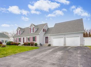 42 Cassell St, Lewiston, ME 04240