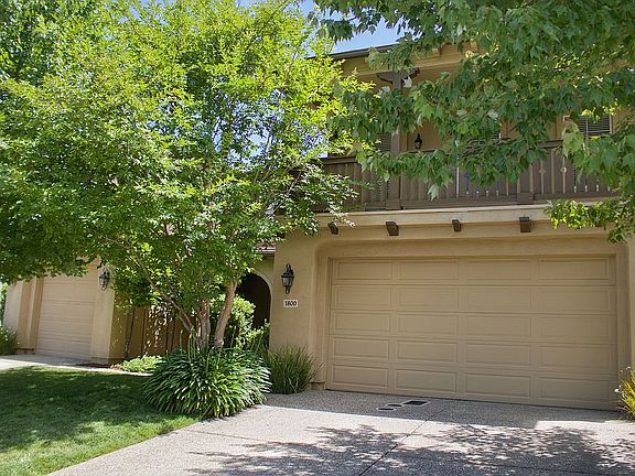 3rd image of 1800 Grey Owl Cir
