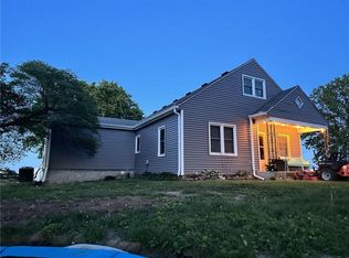 26651 Raintree Dr, Oregon, MO 64473