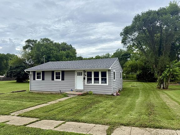 2nd image of 180 Cain Ave