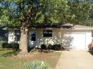 2750 N Summit Ave, Springfield, MO 65803