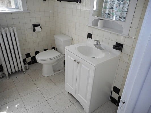 5th image of 1247 W North Shore Ave #2