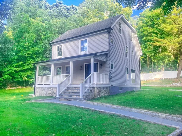 405 Hoyt Street, Darien, CT 06820