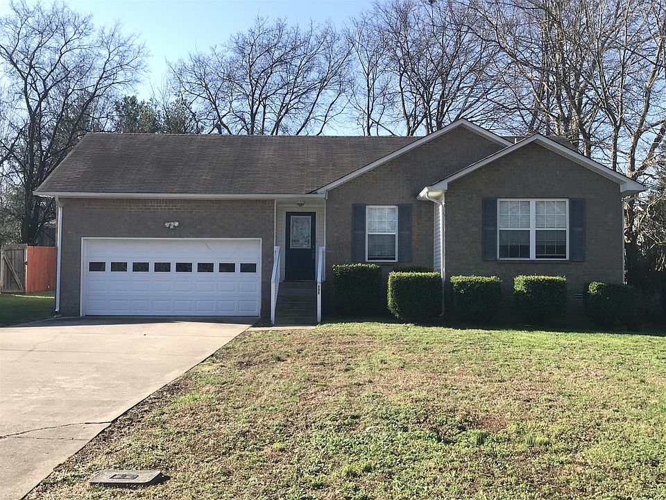 1st image of 408 Cyprus Ct