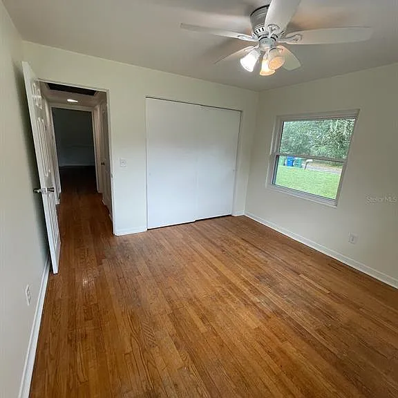 319 22nd St SW — Photo 14