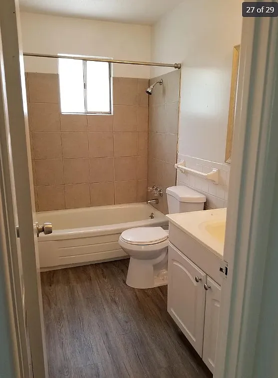 2 bed, 1400 sqft, $1,300 — Photo 2