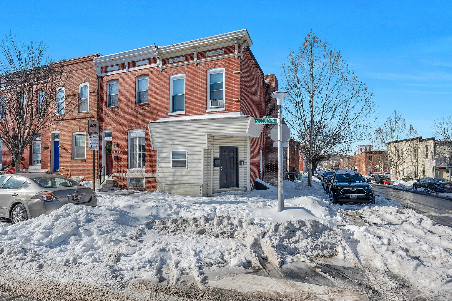100 S Bouldin St Unit 1 photo 1