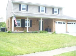 312 Cris Ct, Franklin, OH 45005