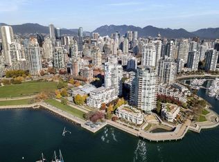 118 Drake St #112, Vancouver, BC V6Z2X1