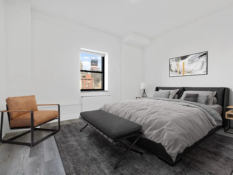 50 W 34th St #7A10 — Photo 4