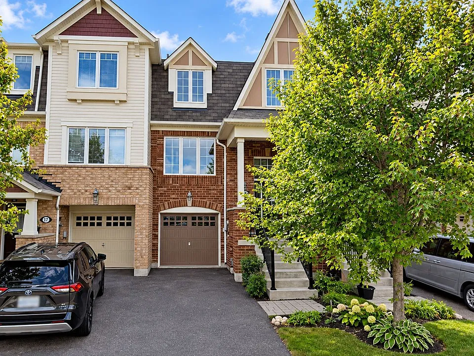 19 Signature Ln