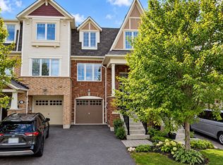 19 Signature Ln, Brampton, ON L7A 0T2