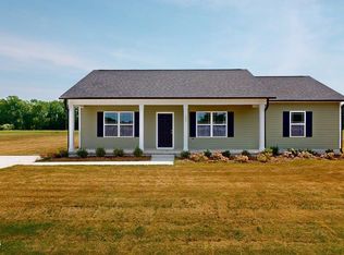 104 Kendall Farms Dr, Goldsboro, NC 27534