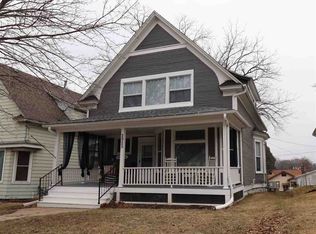 2925 Fair Ave, Davenport, IA 52803