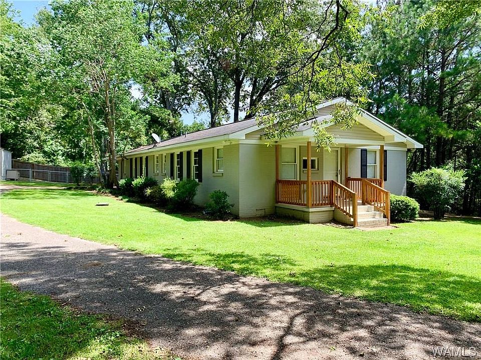 2nd image of 3815 41st Ave E