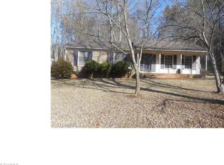 3728 Chickamauga Dr, Winston Salem, NC 27106