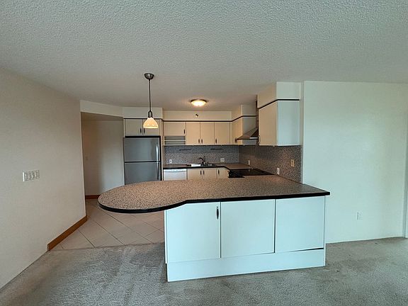 5th image of 801 King St APT 2507