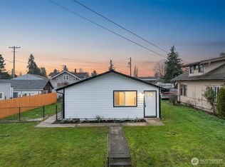 1658 S 44th St, Tacoma, WA