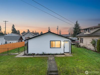1658 S 44th Street, Tacoma, WA, 98418