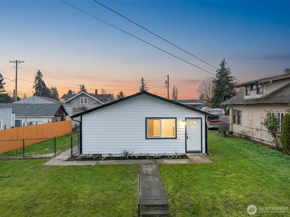 1658 S 44th Street, Tacoma, WA 98418