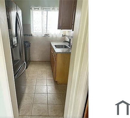 3rd image of 2140 Hermany Ave Floor 2