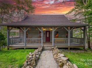 207 Lake Rd, Banner Elk, NC 28604