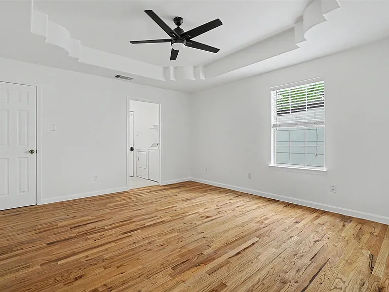 6307 Chesterfield Ave — Photo 8