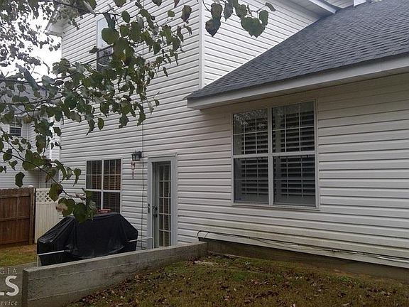 3rd image of 805 Asbury Way