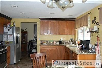 4th image of 8232 Bonnie Oak Way