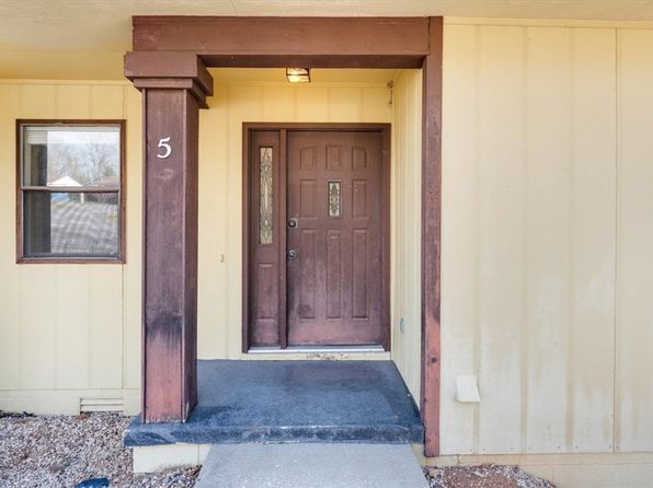 5 Yates Ln, Bella Vista, AR 72714